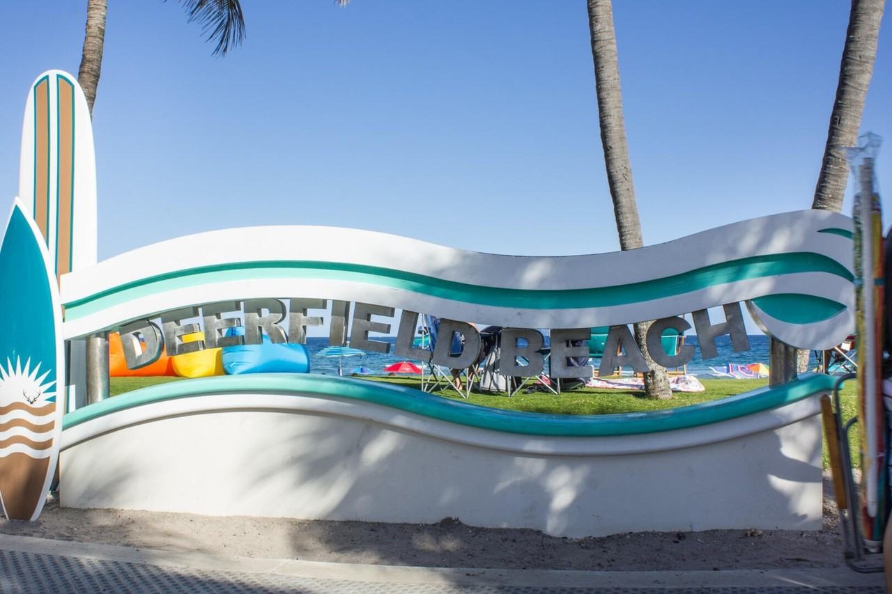 1955 Ne 4th St - Photo 5 of 40