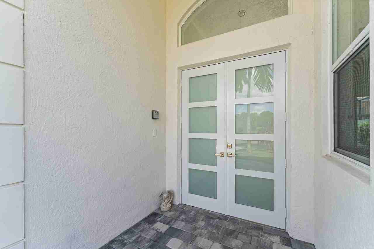 128 Abondance Dr - Photo 3 of 50