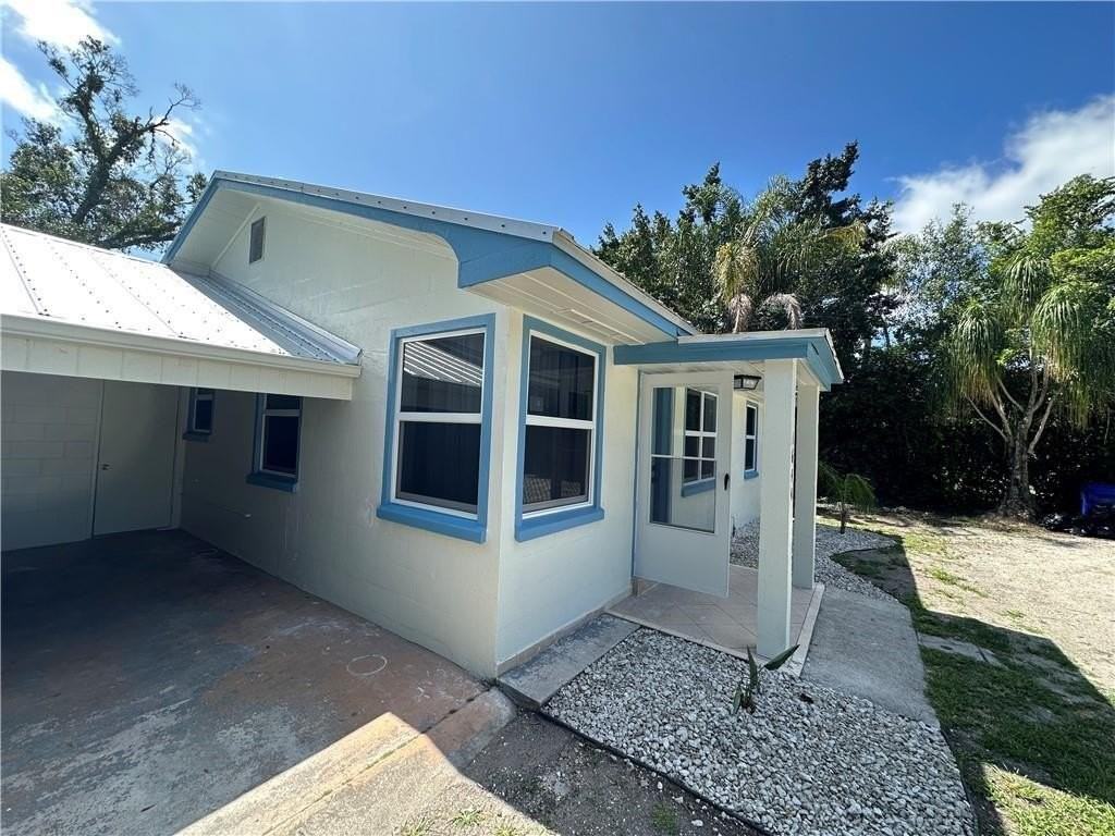 1644 26th Ave - Photo 3 of 19