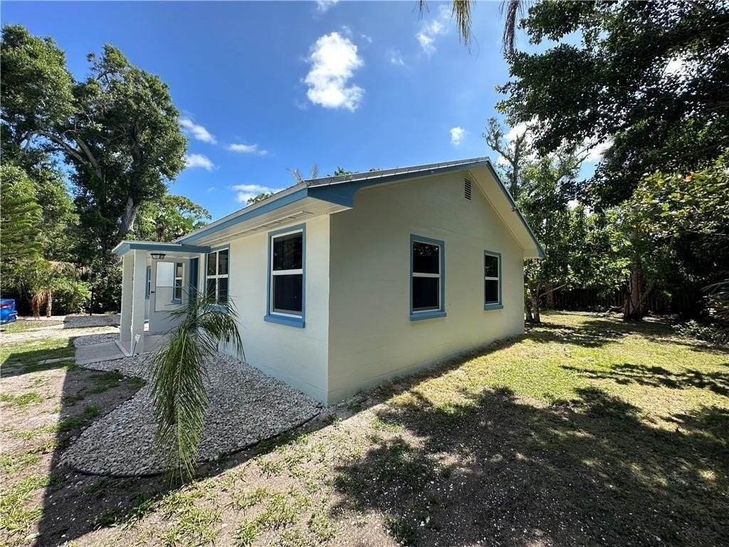 1644 26th Ave - Photo 4 of 19