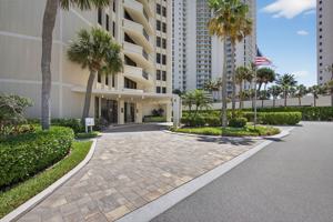 featured image of 2800 N Ocean Dr #B24D