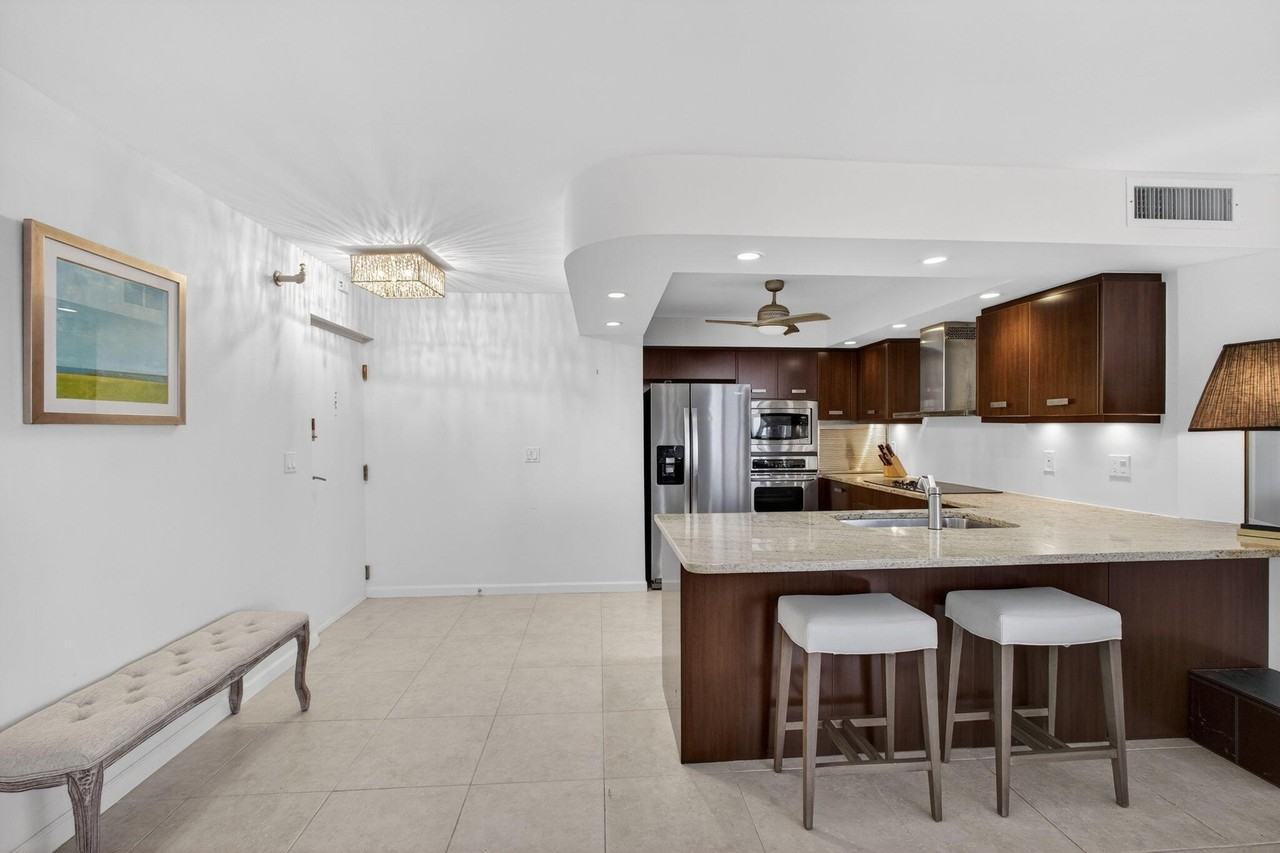 2800 N Ocean Dr #B24D - Photo 6 of 50