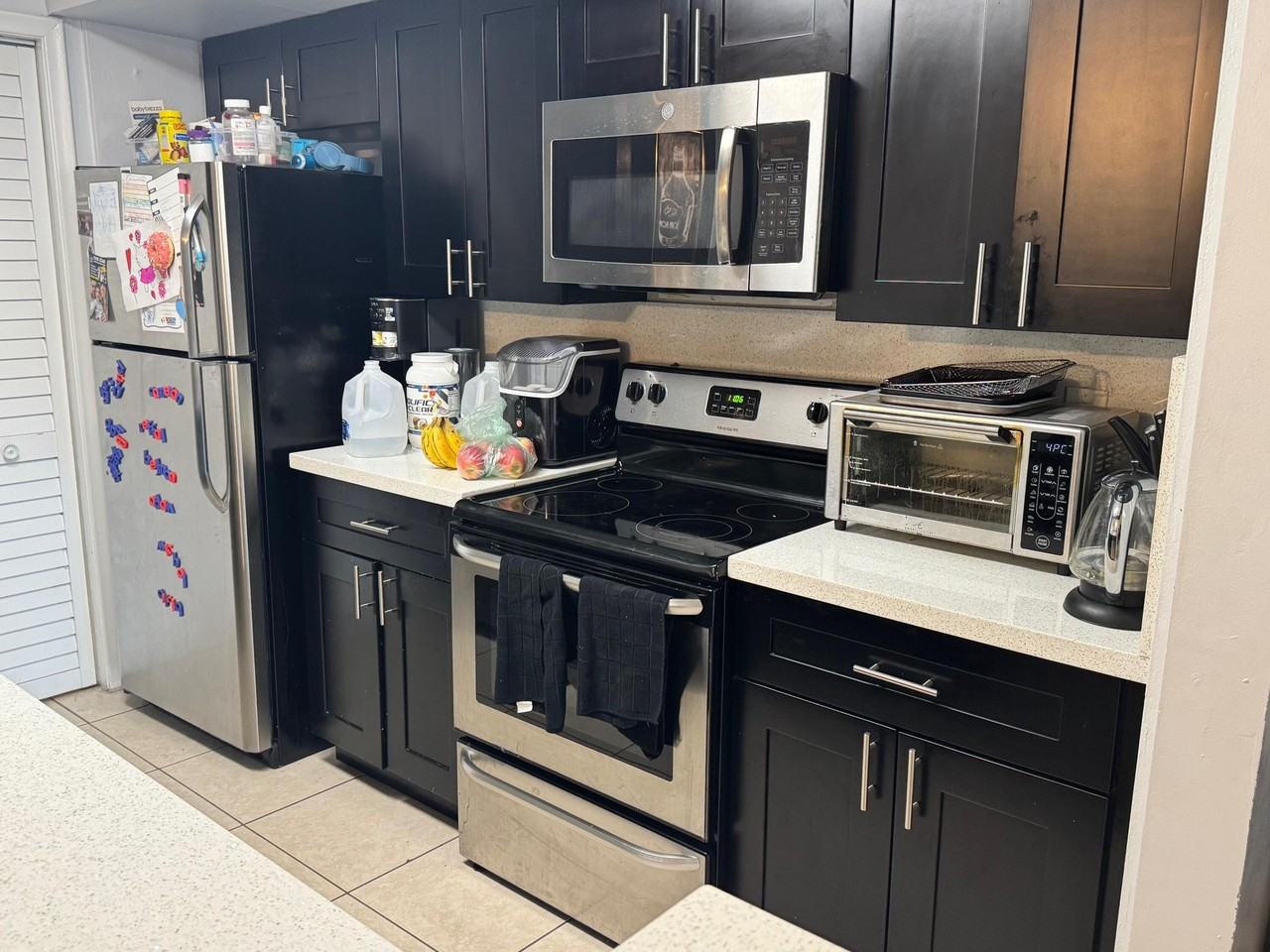 4952 Sheridan St Unit 2 - Photo 2 of 8