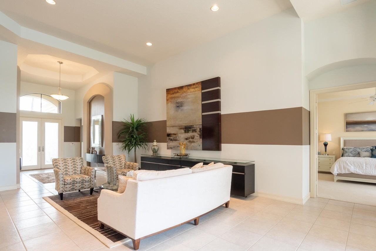 10240 Blue Heron Cv - Photo 4 of 40