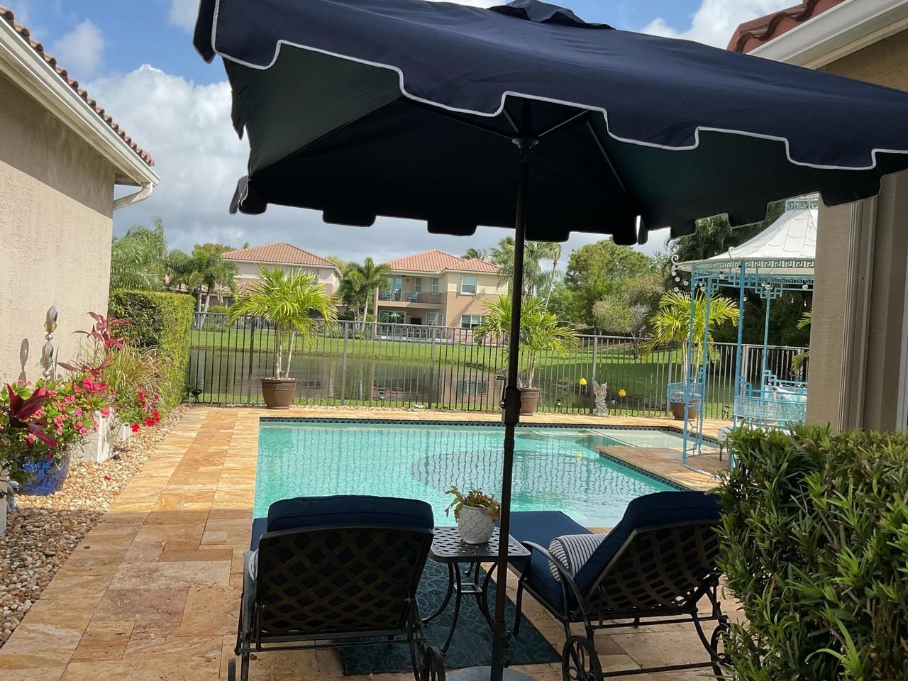 8219 Calabria Lakes Dr - Photo 7 of 50