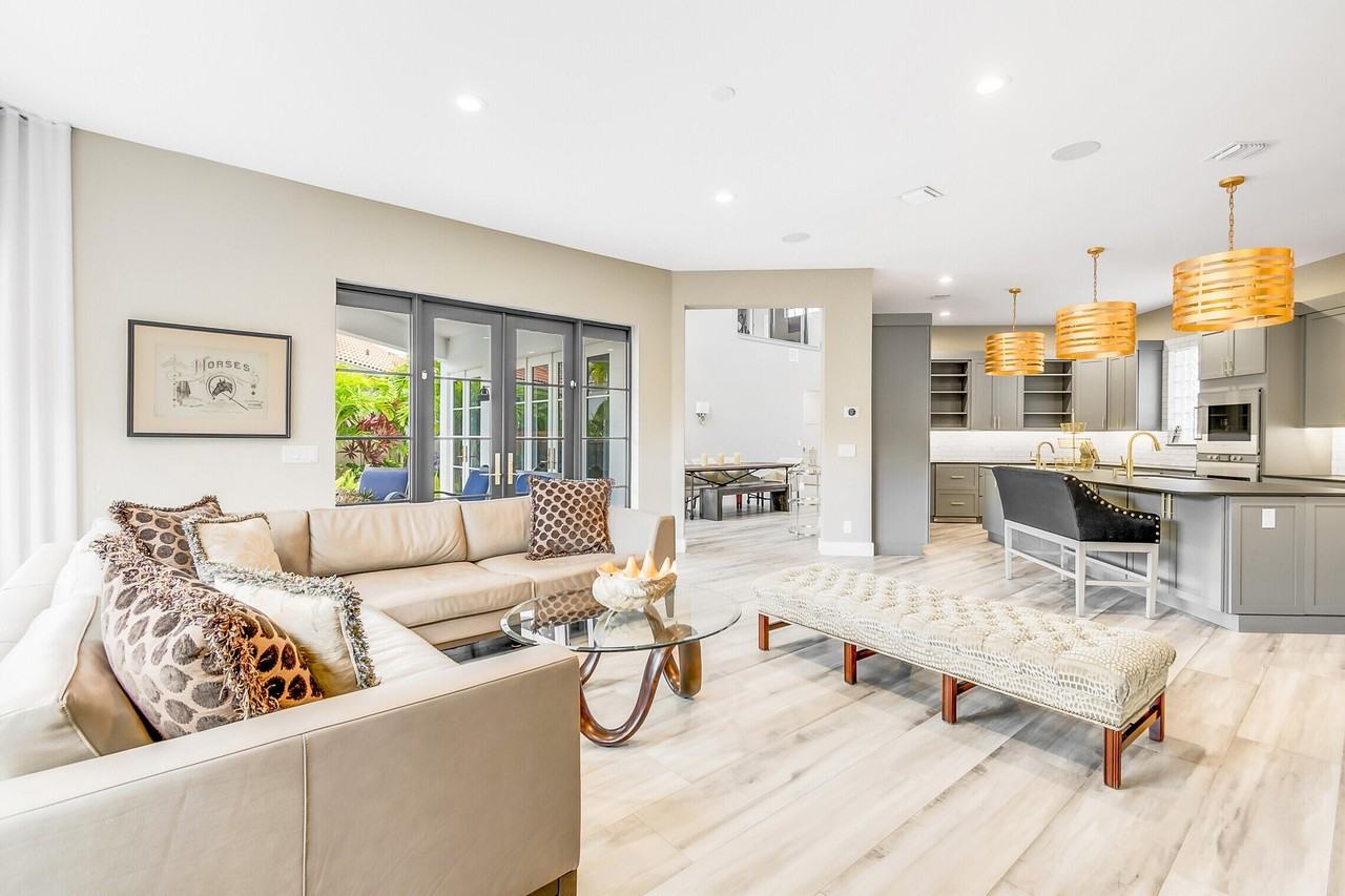 2427 Players Ct - Photo 7 of 19