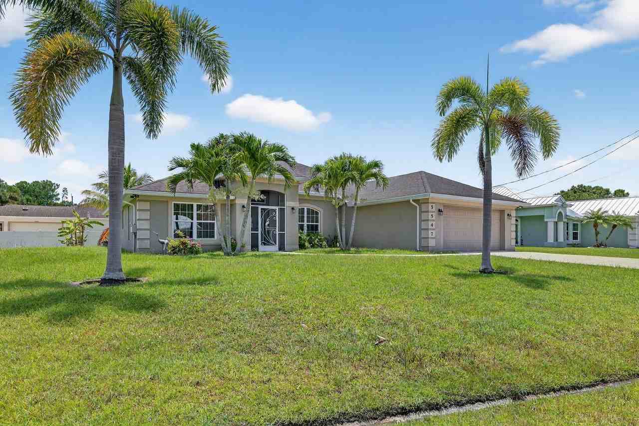 5547 Nw Cordrey St - Photo 2 of 40