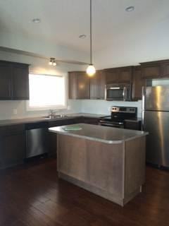 7522 115a St - Photo 2 of 10