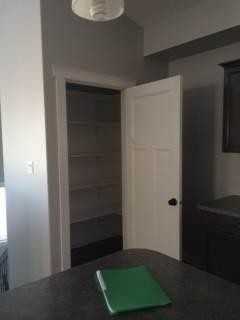 7522 115a St - Photo 4 of 10