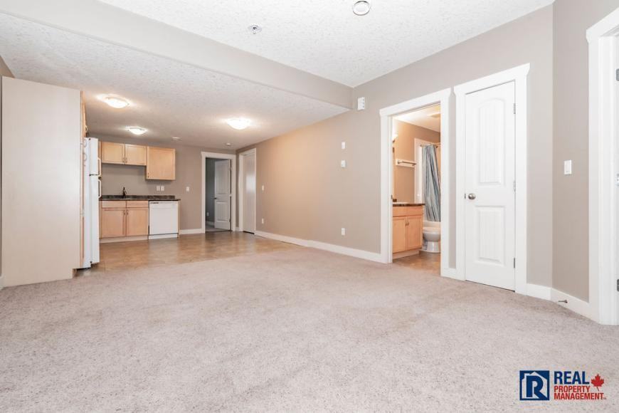 75th Ave - 11221 - A - Photo 2 of 10