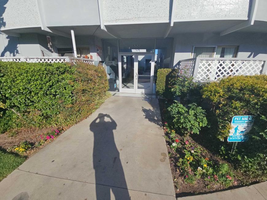 5262 Corteen Pl - Photo 7 of 10