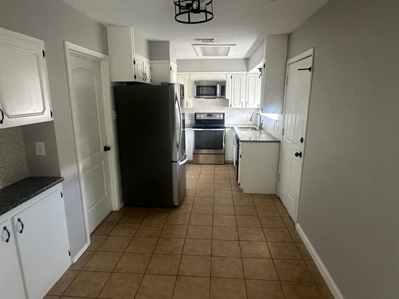 3006 Forest Trl - Photo 5 of 15