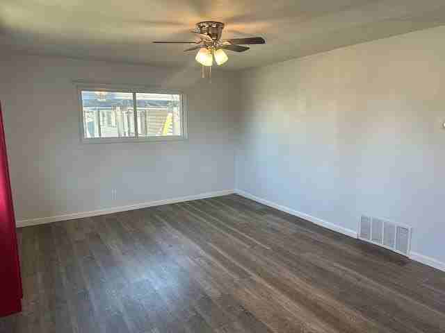 2315 Lakeside Ave - Photo 3 of 21