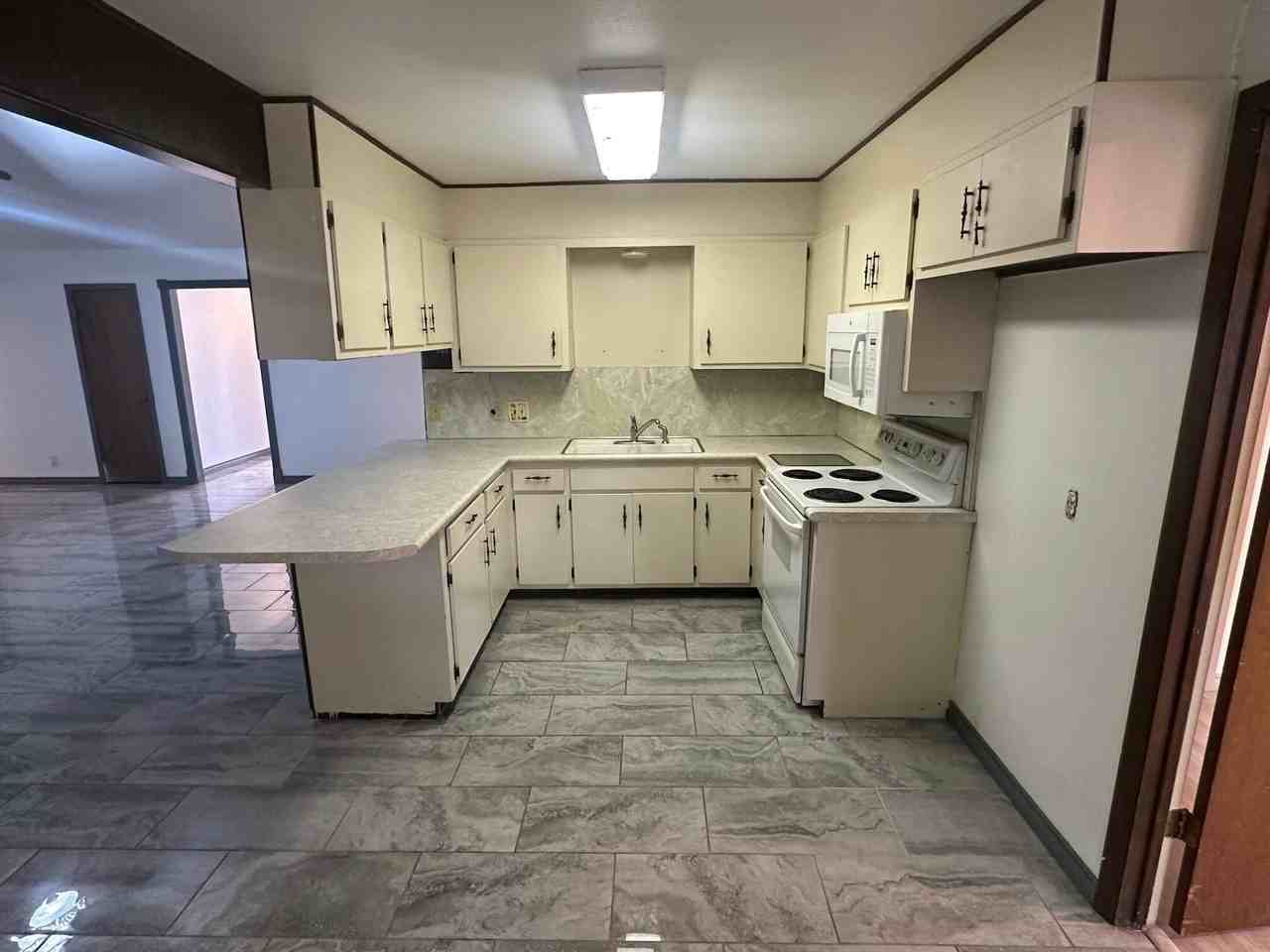 3631 Old Post Rd - Photo 5 of 12