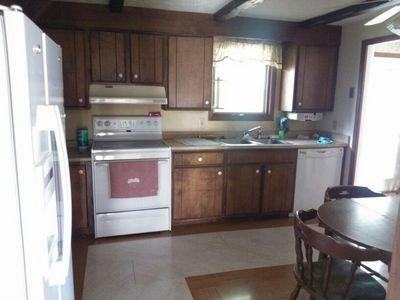 239 Sleepy Hollow Dr - Photo 2 of 7