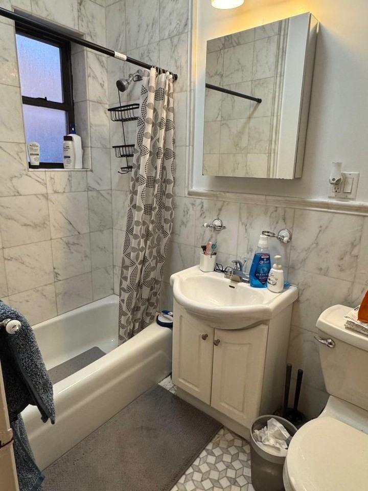 414 E 85th St - Photo 4 of 5