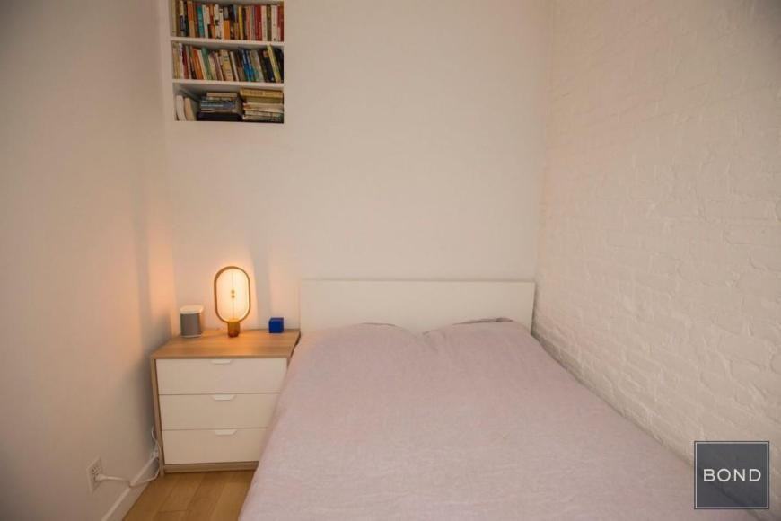 110 Thompson St - Photo 7 of 9