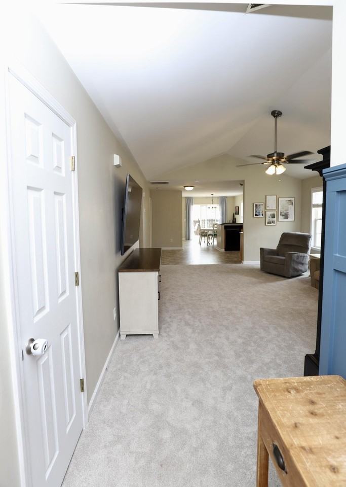 1116 Waverly Place Dr - Photo 7 of 50