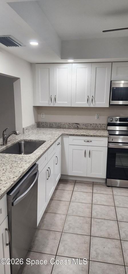 441 N Harbor City Blvd Apt C1 - Photo 5 of 35