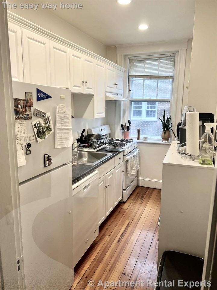 11 Ellery St #4 - Photo 6 of 14