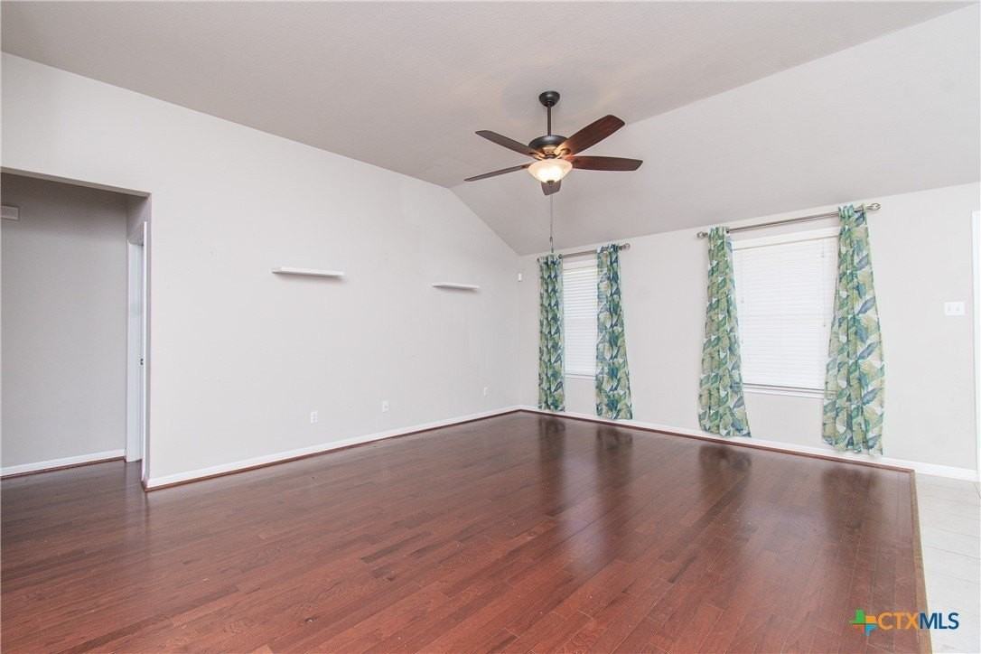 136 Mistflower Ln - Photo 2 of 20