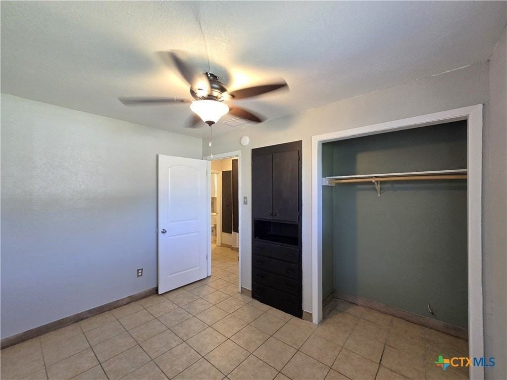 212 E Valley Rd - Photo 4 of 17