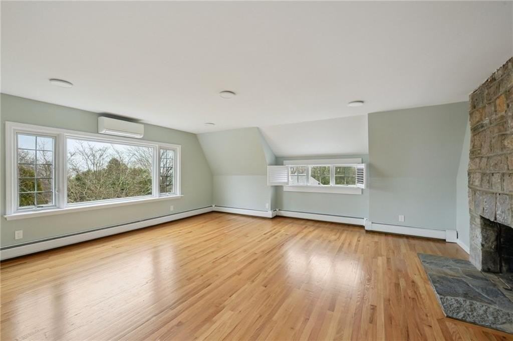 450 Ocean Rd Apt B - Photo 3 of 20