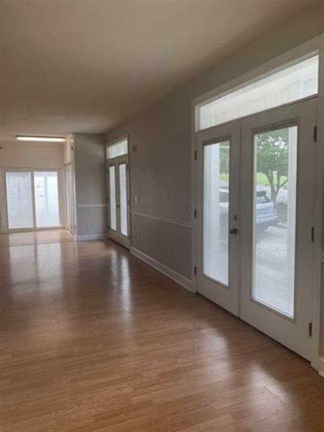 411 E 7th Ave Unit F - Photo 4 of 8