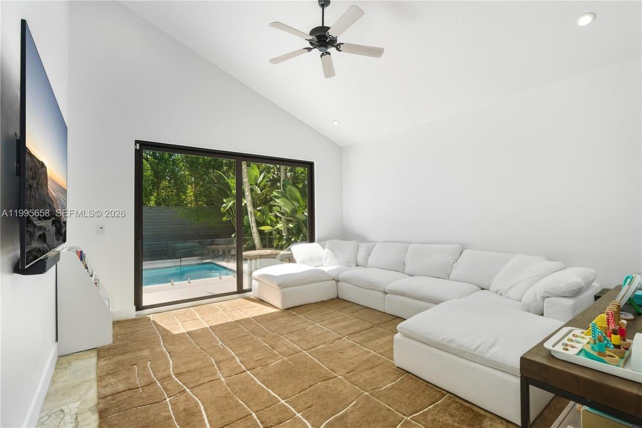 3782 El Prado Blvd #1 - Photo 5 of 8