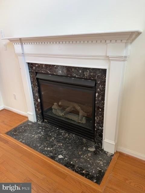 7429 Cedar Grove Ln - Photo 6 of 38