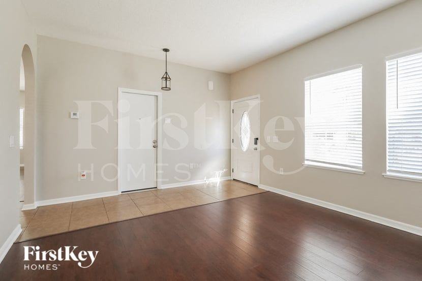 6 Llobell Pl - Photo 6 of 15