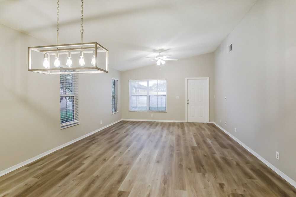 16203 Sw 10th St - Photo 5 of 16