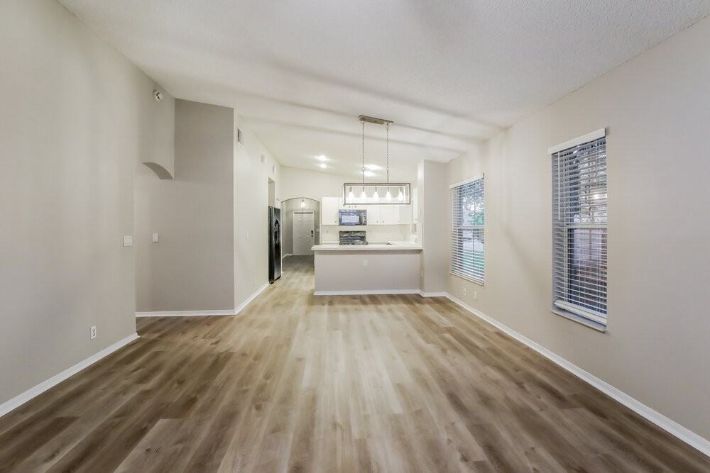 16203 Sw 10th St - Photo 6 of 16