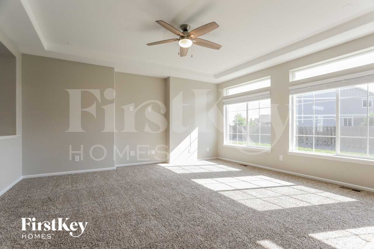 26022 E Archer Dr - Photo 4 of 15