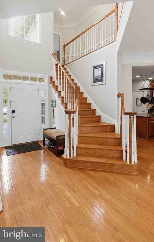 21898 Windover Dr - Photo 6 of 50