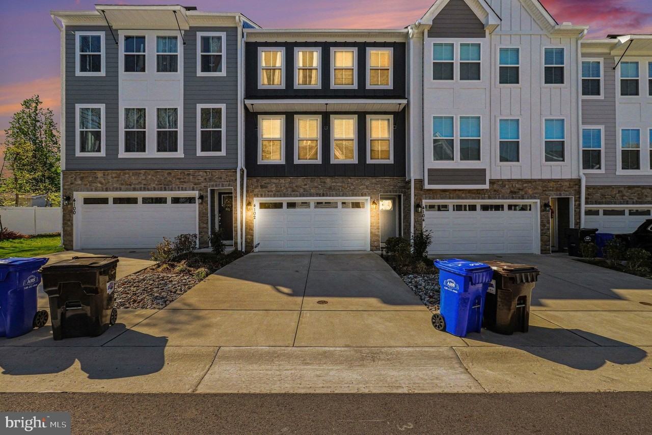 4102 Bolton Ct