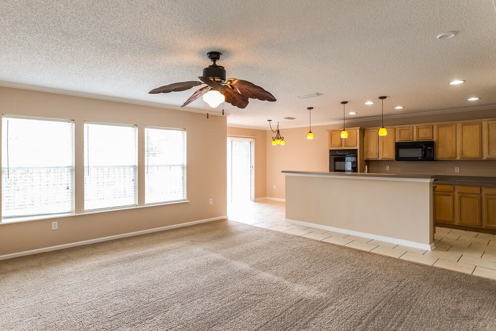 1417 Heather Ct - Photo 5 of 15