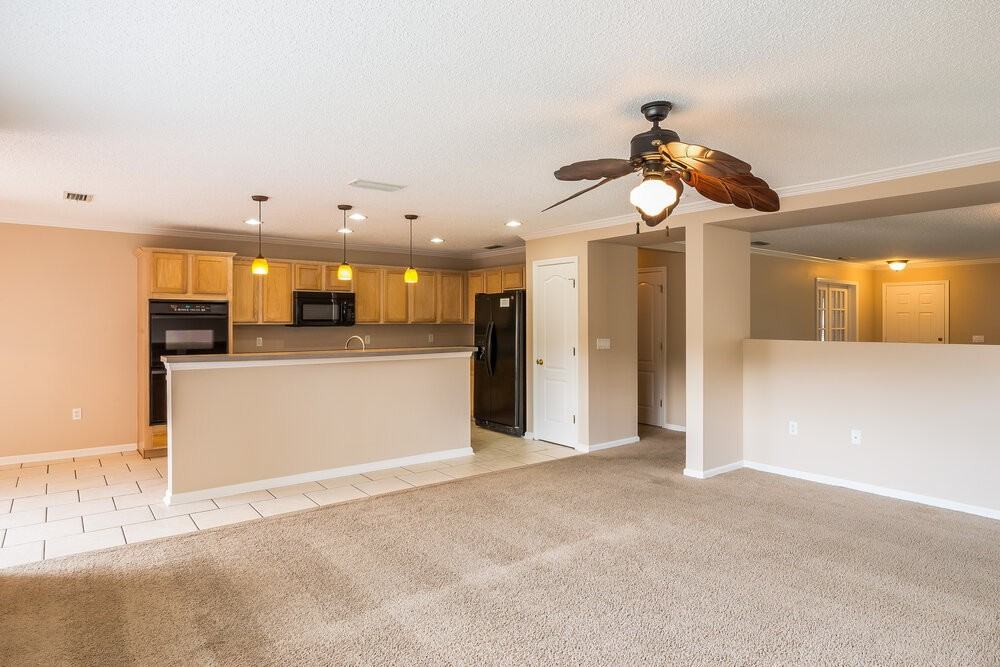 1417 Heather Ct - Photo 6 of 15