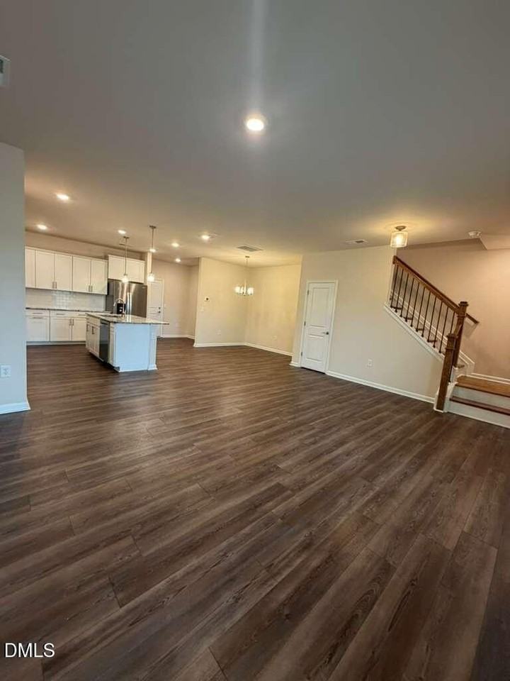 336 Abbots Mill Dr - Photo 6 of 25