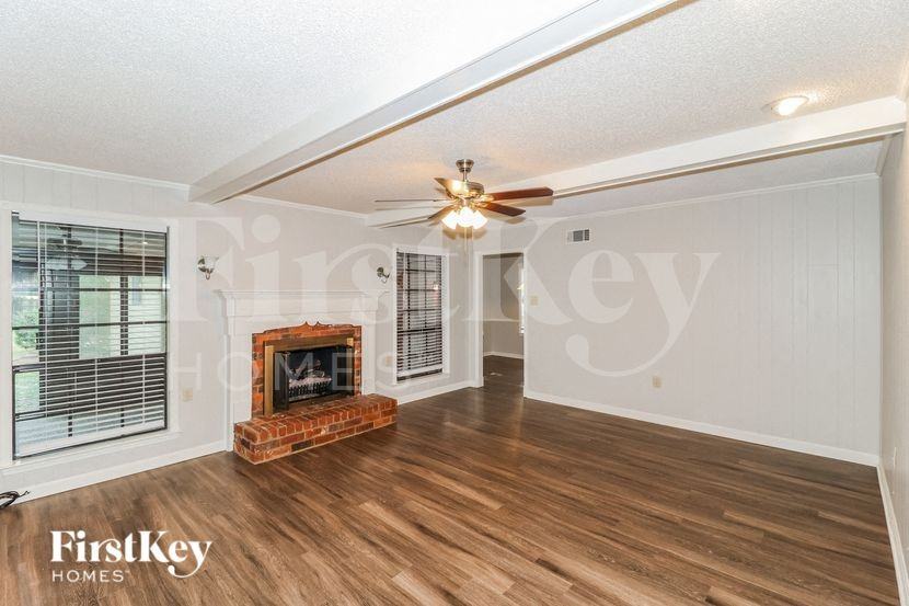 7675 Charstone Dr - Photo 3 of 16