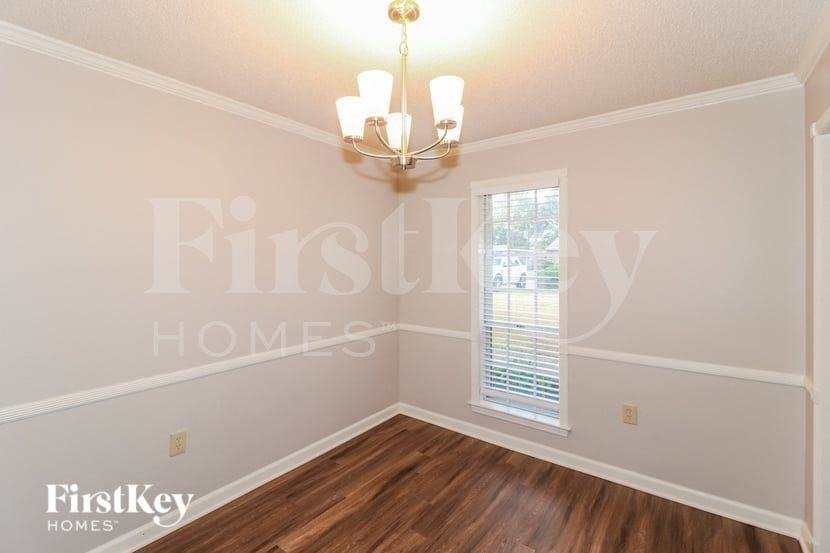 7675 Charstone Dr - Photo 5 of 16