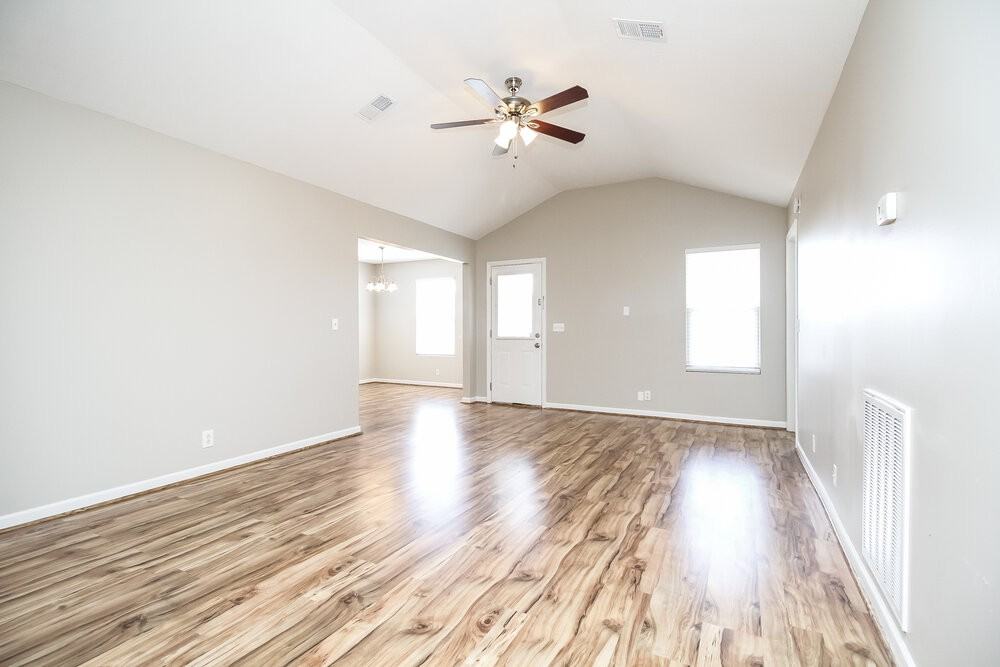 2652 Apostle Ln - Photo 3 of 16