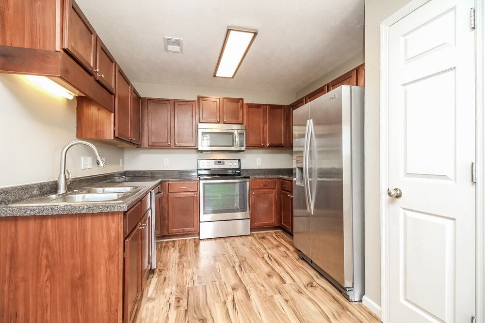 2652 Apostle Ln - Photo 6 of 16