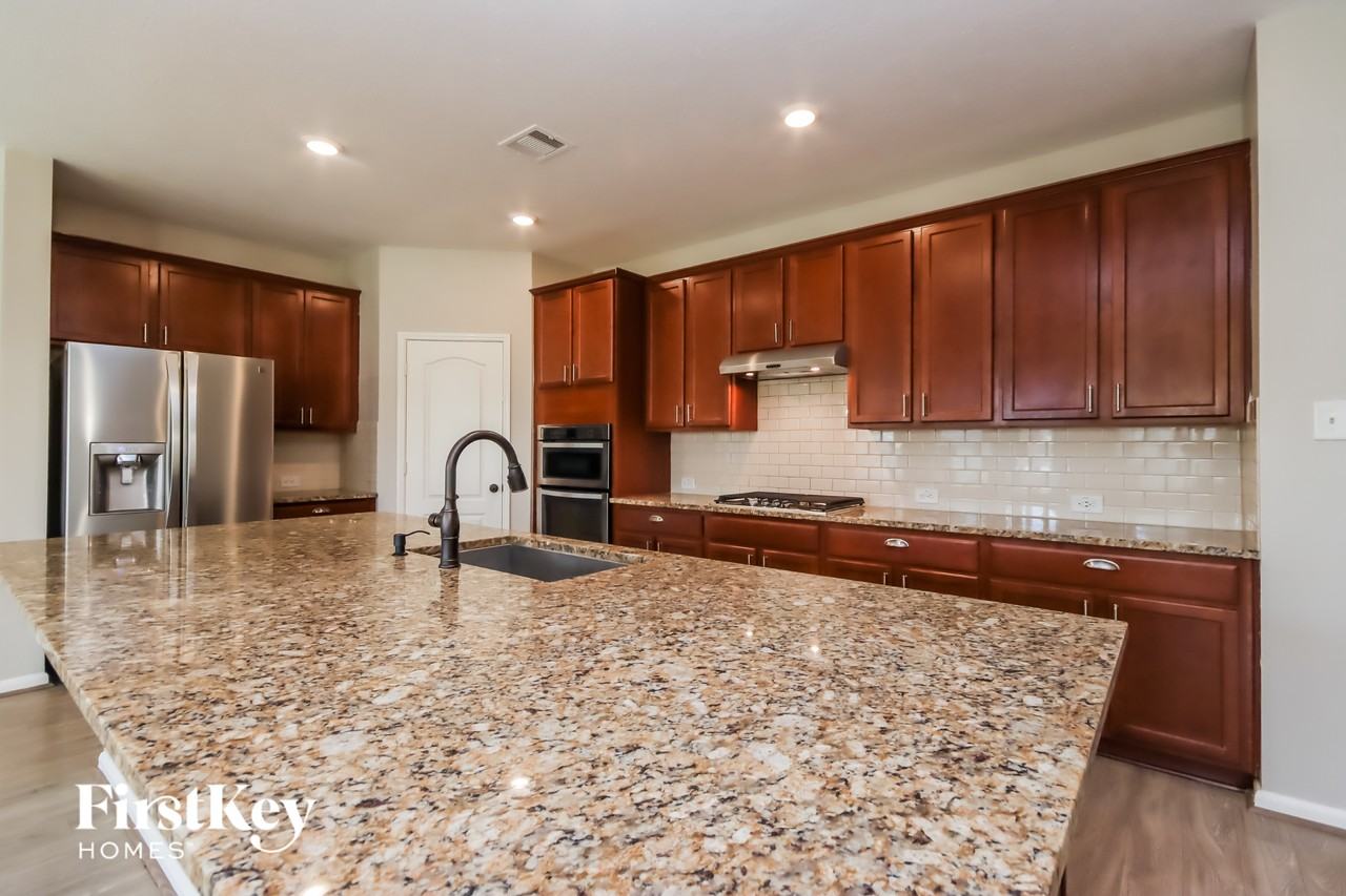 25515 Kensington Lake Dr - Photo 6 of 15