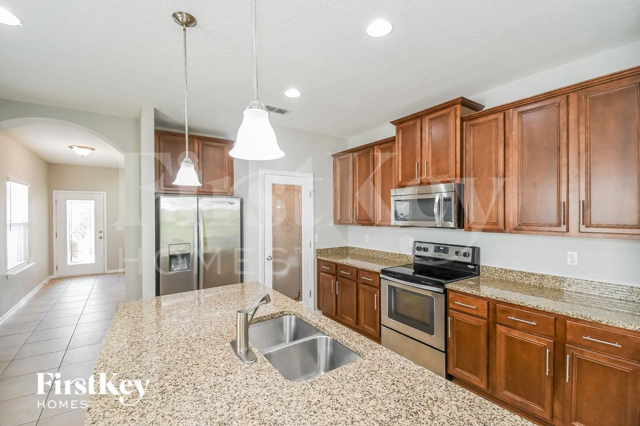 396 Forest Meadow Ln - Photo 5 of 15