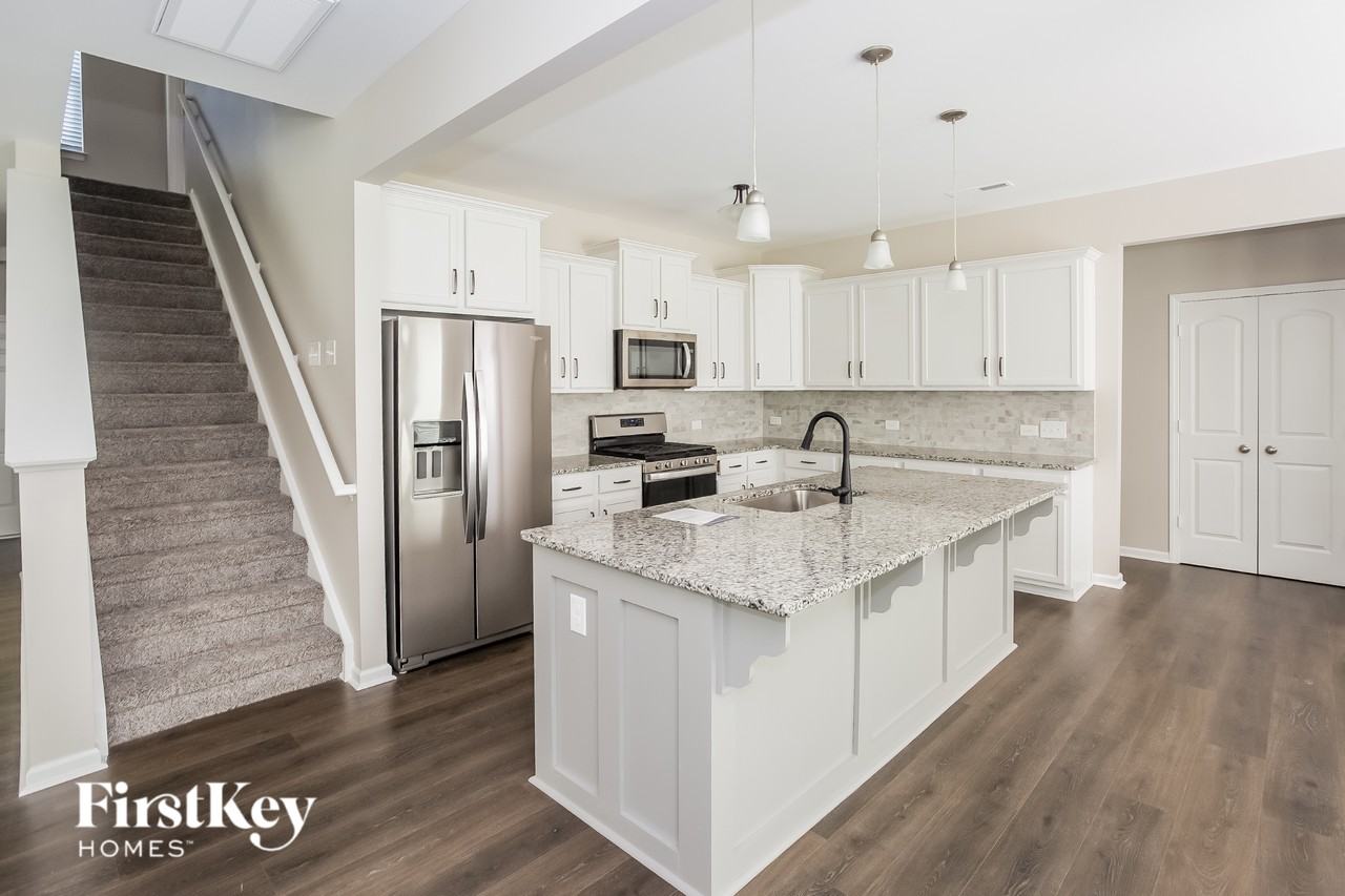 3007 Creeks Landing Dr - Photo 5 of 15