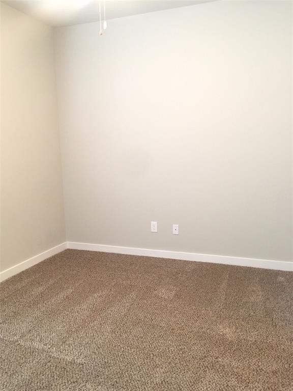 1002 W Sierra Vista Ct - Photo 3 of 12