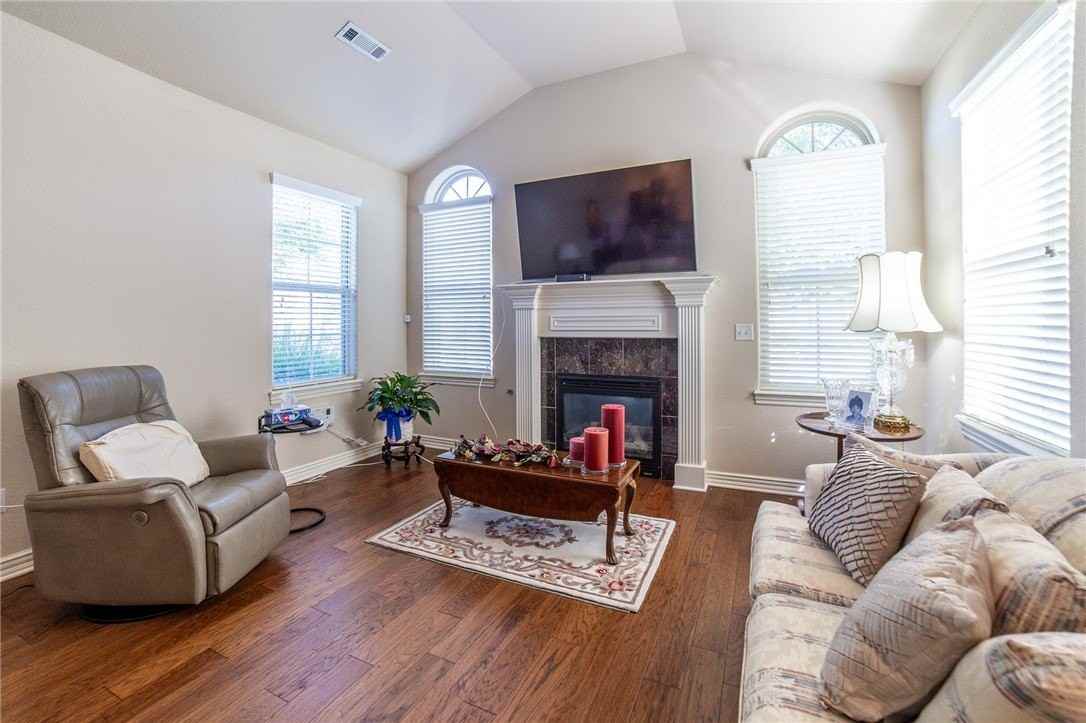 2500 Sw Antler Pl - Photo 6 of 31