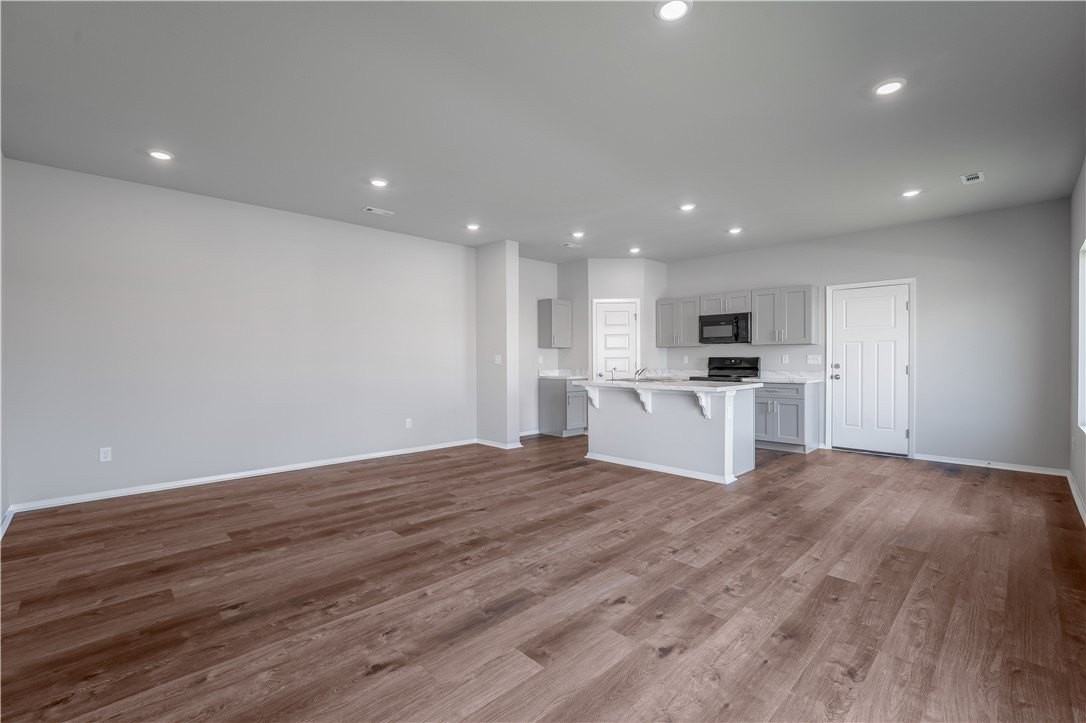 3400 Sw Adoration St - Photo 3 of 20