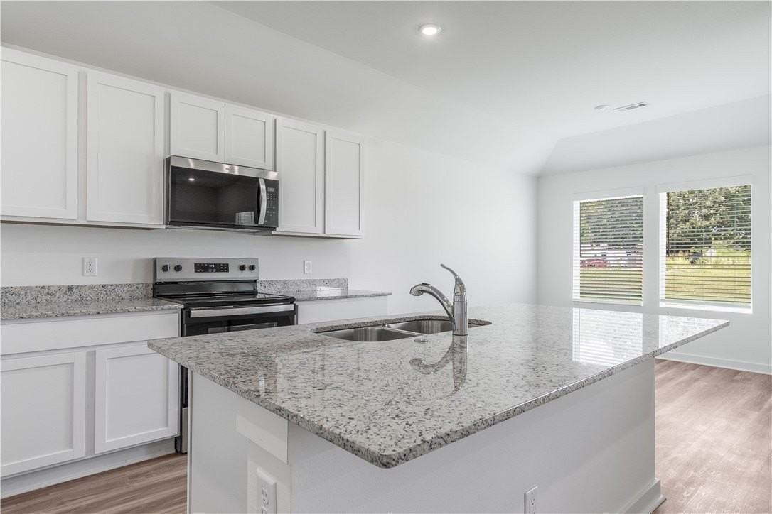 1412 Nw 5th Ave - Photo 3 of 18